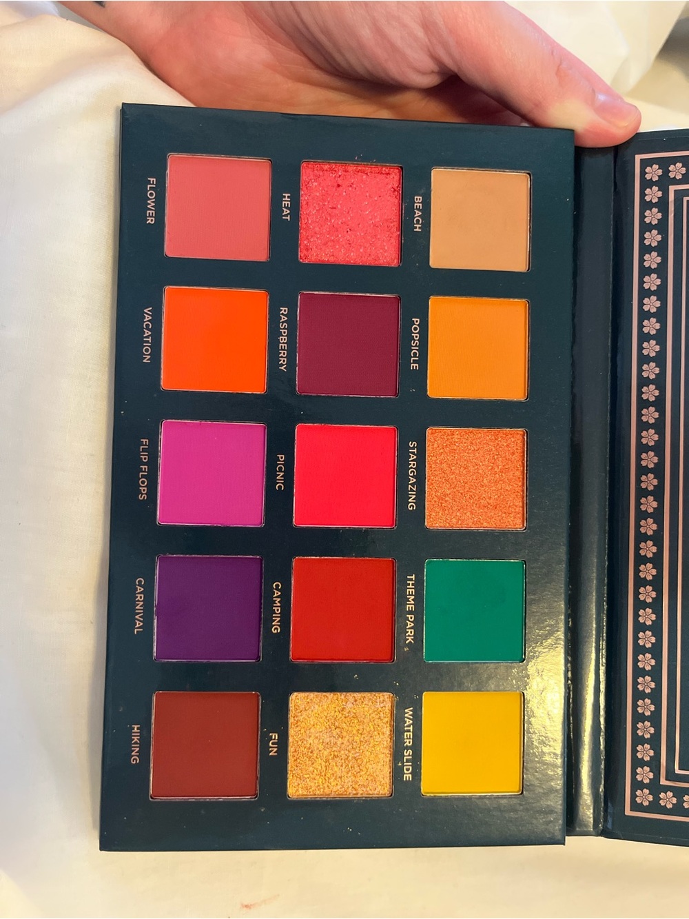 Eyeshadow bundle - Picture 5 of 7